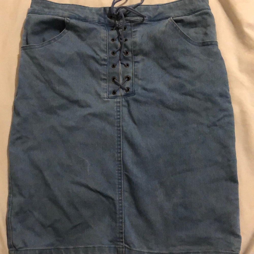 Mini light washed skirt